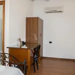 Bellajo - Rustiche Con Piscina Tatil Evi *