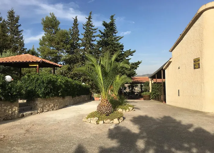 Bellajo - Rustiche Con Piscina * Agrigento